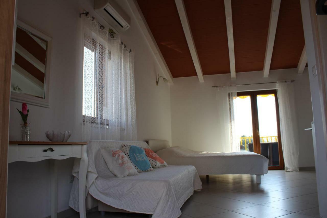 Apartman Sasa Ρόβινι Εξωτερικό φωτογραφία