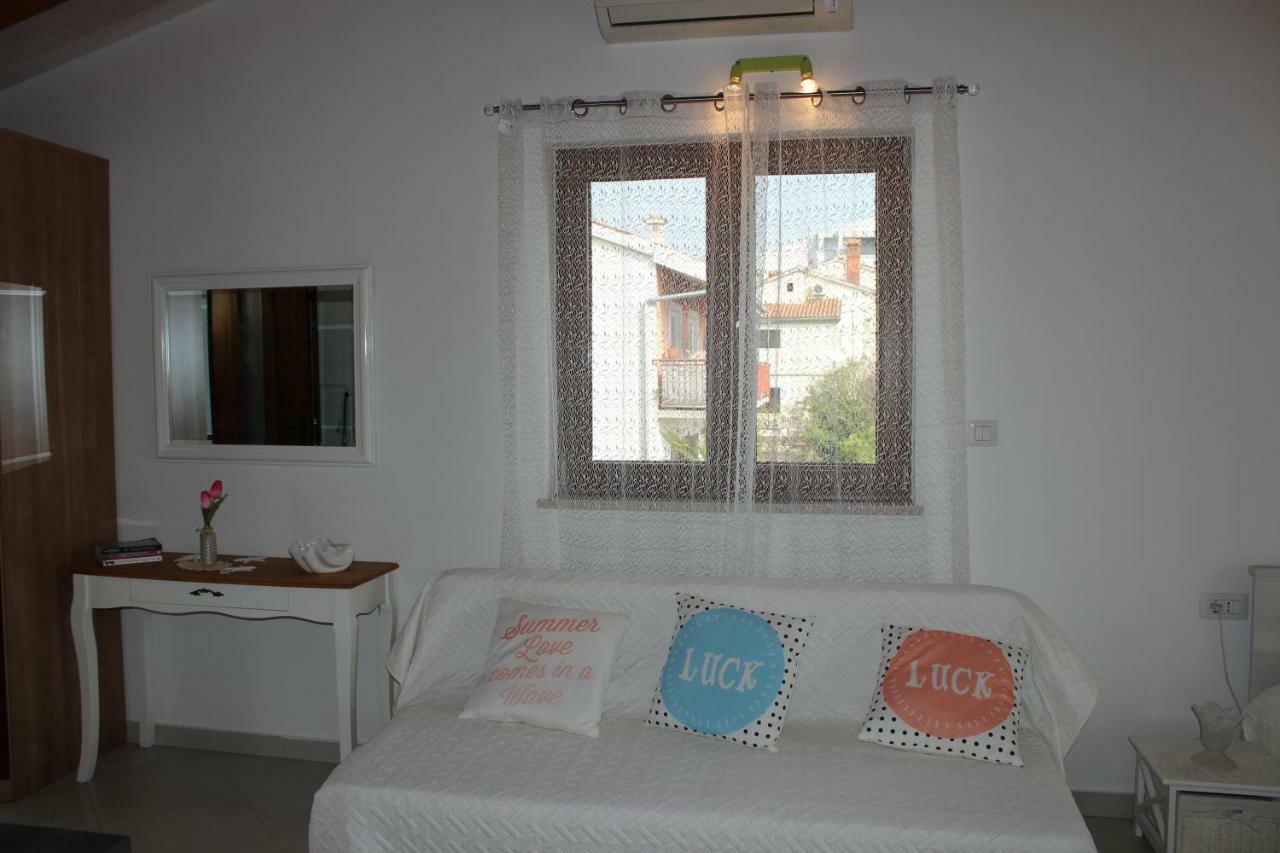 Apartman Sasa Ρόβινι Εξωτερικό φωτογραφία